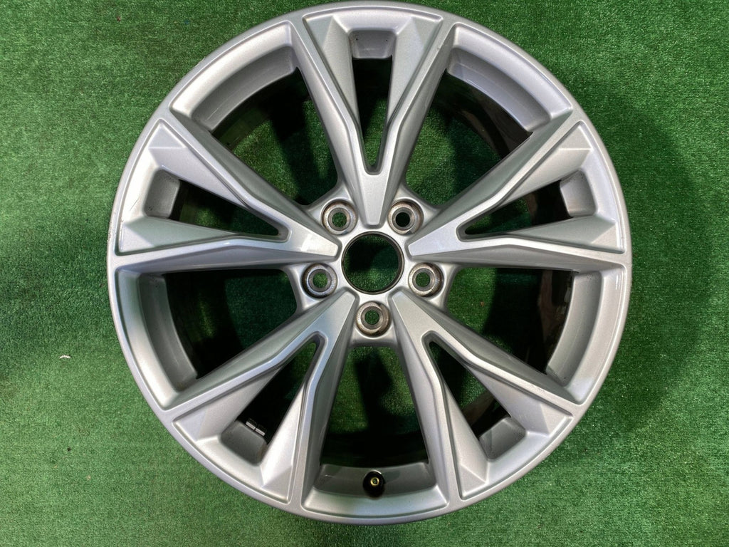 1x Alufelge 18 Zoll 7.0" 5x112 43ET 83A601025K Audi Q3 Rim Wheel FEL5448148521qm
