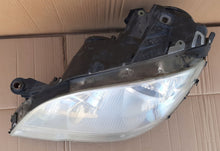 Laden Sie das Bild in den Galerie-Viewer, Frontscheinwerfer Mercedes-Benz W164 A1648205861 Links Scheinwerfer Headlight SCH6846416076qb