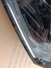 Laden Sie das Bild in den Galerie-Viewer, Frontscheinwerfer Skoda Octavia I 5E4941015B Links Scheinwerfer Headlight SCH6611399839da