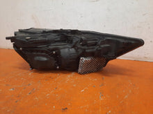 Laden Sie das Bild in den Galerie-Viewer, Frontscheinwerfer Audi 4K0941035 LED Ein Stück (Rechts oder Links) Headlight