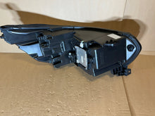 Laden Sie das Bild in den Galerie-Viewer, Frontscheinwerfer Renault Trafic III 260601790R Full LED Links Headlight SCH2997827241fl
