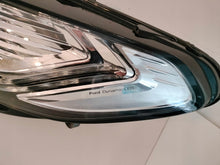 Laden Sie das Bild in den Galerie-Viewer, Frontscheinwerfer Ford Mondeo ES73-13D155-AE Full LED Links Headlight