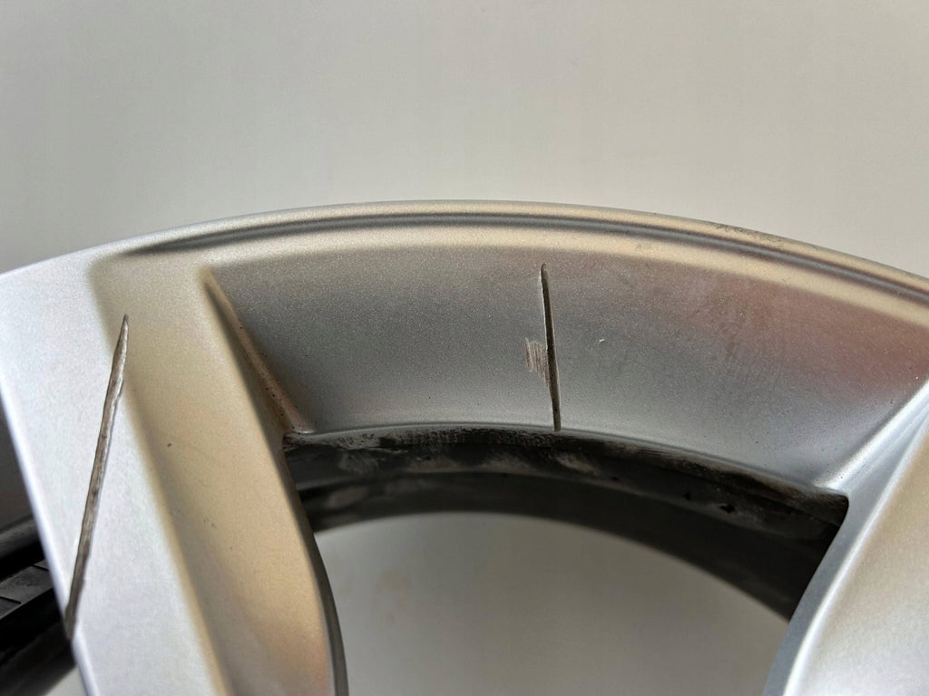 1x Alufelge 18 Zoll A1564010200 Mercedes-Benz Gla Rim Wheel FEL6197511522fn