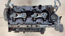Laden Sie das Bild in den Galerie-Viewer, Motor Audi A5 A4 CNH 2.0 TDI Diesel Engine Unkomplett