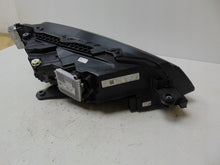 Laden Sie das Bild in den Galerie-Viewer, Frontscheinwerfer Skoda Superb III 3V1941015D Full LED Links Headlight