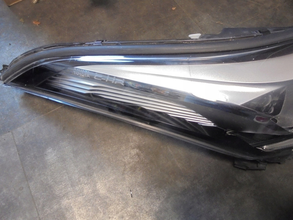Frontscheinwerfer Toyota C-Hr Chr 81110-F4071-00 LED Rechts oder Links