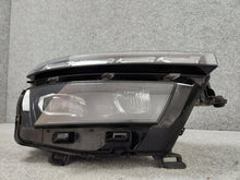Load image into Gallery viewer, Frontscheinwerfer Skoda Kamiq 658941016B-SCZ 0021377809 LED Rechts Headlight SCH1289652800ax