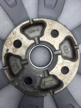 Load image into Gallery viewer, 1x Alufelge 16 Zoll 6.0" 4x100 50ET Glanz Graphit 52910-C8100 Hyundai I20 Mg FEL7311876217bj