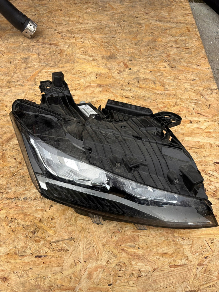 Frontscheinwerfer Peugeot 308 I 9851673580 Rechts Scheinwerfer Headlight SCH1111053835jj