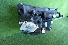 Laden Sie das Bild in den Galerie-Viewer, Frontscheinwerfer Skoda Kamiq 657941015B Links Scheinwerfer Headlight SCH9432353950wo