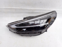 Laden Sie das Bild in den Galerie-Viewer, Frontscheinwerfer Hyundai I30 III 92101-G4600 LED Ein Stück (Rechts oder Links) SCH8740035664nx