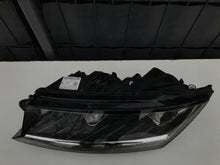 Laden Sie das Bild in den Galerie-Viewer, Frontscheinwerfer Skoda Fabia III 6V1941015D LED Links Scheinwerfer Headlight