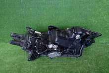 Laden Sie das Bild in den Galerie-Viewer, Frontscheinwerfer Mitsubishi Outlander III 8301D3-31 FALSE Headlight SCH8386861886pq