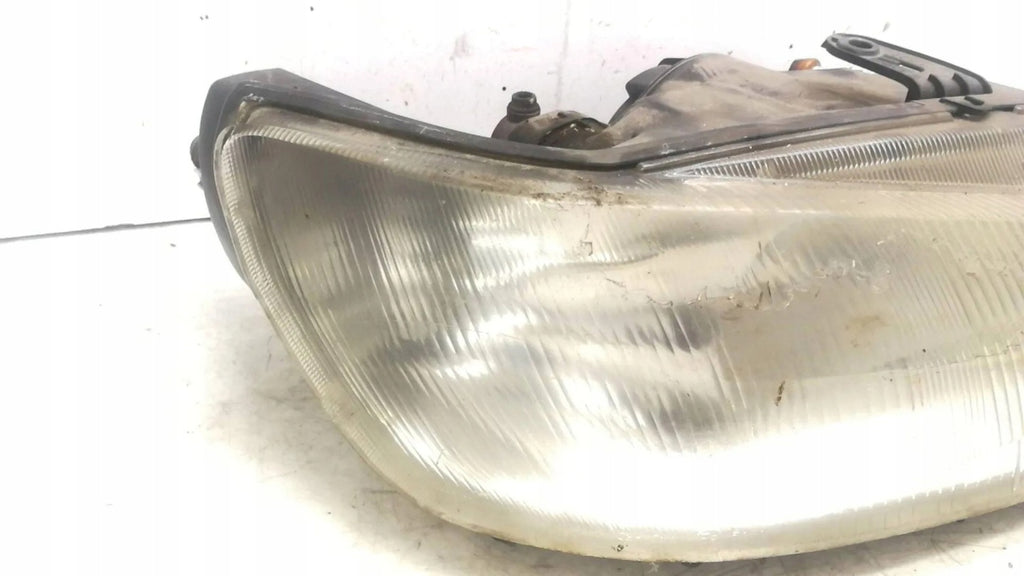 Frontscheinwerfer Peugeot 306 Break I 88203989D Rechts Scheinwerfer Headlight SCH3671090502nx