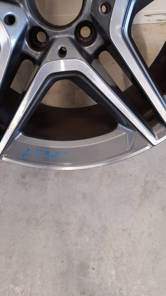 1x Alufelge 18 Zoll Mercedes-Benz W205 Rim Wheel FEL7666480070pe