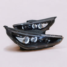 Laden Sie das Bild in den Galerie-Viewer, Frontscheinwerfer Hyundai I30 III G4921-21060 G4922-21050 LED Rechts oder Links