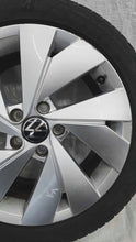 Load image into Gallery viewer, 1x Alufelge 17 Zoll 6.5" 5x112 VW Golf VIII I Rim Wheel FEL3303515486pd