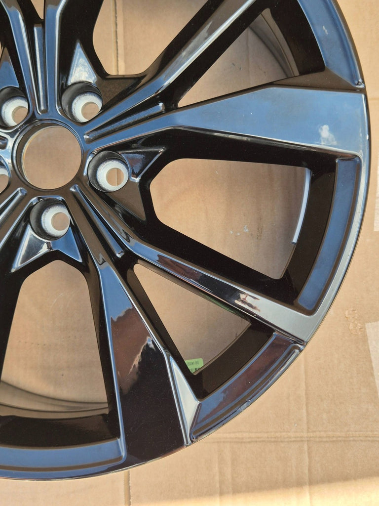 1x Alufelge 18 Zoll 7.0" 5x100 2G7601025G VW Taigo Rim Wheel FEL2616966129if