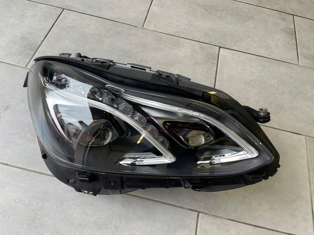 Frontscheinwerfer Mercedes-Benz W212 A2129063203 LED Rechts Headlight SCH1996341715km