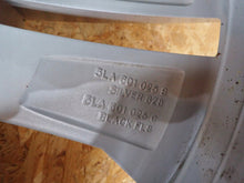 Laden Sie das Bild in den Galerie-Viewer, 1x Alufelge 19 Zoll 8.0&quot; 5x112 45ET 5LA601025B Skoda Enyaq 5az 5ac Rim Wheel