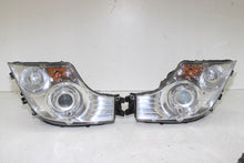 Load image into Gallery viewer, Frontscheinwerfer Mercedes-Benz A9608200639 Xenon Ein Satz Headlight SCH8630825525ka