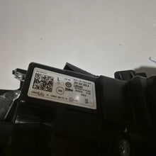 Load image into Gallery viewer, Frontscheinwerfer VW Golf VIII 5H1941005A LED Links Scheinwerfer Headlight SCH7519700765iu