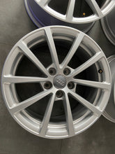 Laden Sie das Bild in den Galerie-Viewer, 4x Alufelge 17 Zoll 7.5" 5x112 36ET Glanz Silber 4K0601025 Audi A6 C8 Rim Wheel FEL2943283269gp