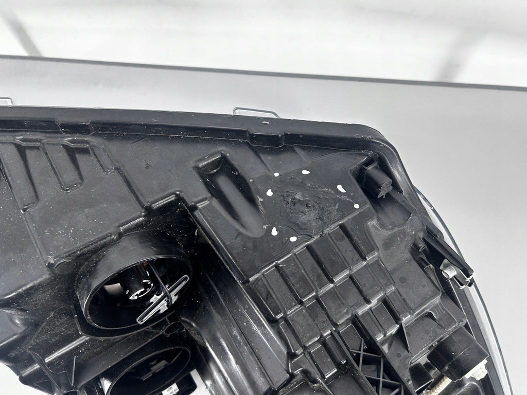 Frontscheinwerfer VW Crafter 7C1941005A Ein Stück (Rechts oder Links) Headlight SCH2867623030vy