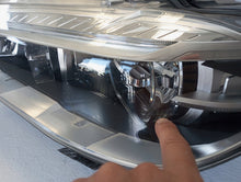 Load image into Gallery viewer, Frontscheinwerfer BMW X5 F15 X6 F16 Full LED Ein Stück (Rechts oder Links) SCH7646574174ow