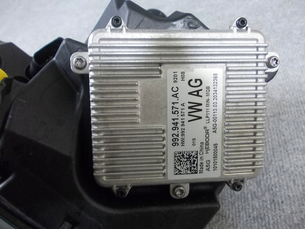 Frontscheinwerfer Skoda Kamiq 658941016B LED Rechts Scheinwerfer Headlight SCH9261636926kc