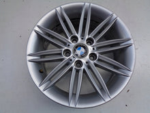 Laden Sie das Bild in den Galerie-Viewer, 1x Alufelge 17 Zoll 7.5&quot; 5x120 47ET 8036938 Bmw Rim Wheel