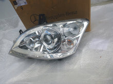 Laden Sie das Bild in den Galerie-Viewer, Frontscheinwerfer Mercedes-Benz Viano A6398202861 LED Links Headlight