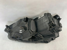Laden Sie das Bild in den Galerie-Viewer, Frontscheinwerfer VW Golf Sportsvan 517941006D Rechts Scheinwerfer Headlight SCH7058790914pp