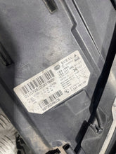Laden Sie das Bild in den Galerie-Viewer, Frontscheinwerfer BMW F11 F10 7352481 LED Rechts Scheinwerfer Headlight SCH7509940406ai