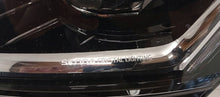 Laden Sie das Bild in den Galerie-Viewer, Frontscheinwerfer Skoda Superb III 3V1941015D LED Links Scheinwerfer Headlight