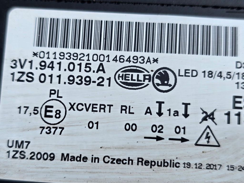 Frontscheinwerfer Skoda Superb III 3V1941015A Xenon Links Scheinwerfer Headlight SCH2460024562zv