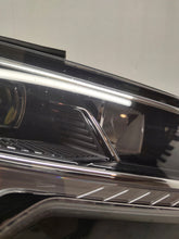 Laden Sie das Bild in den Galerie-Viewer, Frontscheinwerfer Audi Q3 83A941034 Full LED Rechts Scheinwerfer Headlight