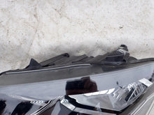 Load image into Gallery viewer, Frontscheinwerfer VW Polo 6C1941005B Links Scheinwerfer Headlight