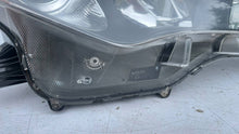 Laden Sie das Bild in den Galerie-Viewer, Frontscheinwerfer Toyota Rav 4 CVH2062 Xenon Rechts Scheinwerfer Headlight SCH7023480617am