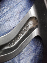 Load image into Gallery viewer, 1x Alufelge 16 Zoll 6.5" 4x108 20ET Glanz Silber 39007897 Opel Crossland X FEL1622342017su