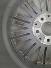 Load image into Gallery viewer, 1x Alufelge 17 Zoll 7.0" 5x112 44 5ET A2064014400 Mercedes-Benz W206 Rim Wheel FEL9611757328qx