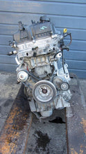 Laden Sie das Bild in den Galerie-Viewer, Motor Citroën C4 Cactus HM01 1.2 2012 Benzin Engine Unkomplett MOT8030496767it