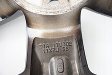 Laden Sie das Bild in den Galerie-Viewer, 1x Alufelge 17 Zoll 7.0&quot; 5x114.3 55ET HL4990-2 Honda Rim Wheel