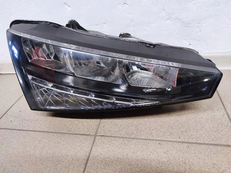 Frontscheinwerfer Skoda Scala 657941016 LED Rechts Scheinwerfer Headlight SCH4445557025sf