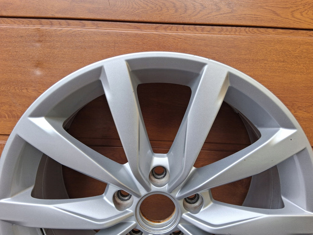 1x Alufelge 17 Zoll 7.0" 5x112 49ET Glanz Silber 5G0601025CH VW Golf VII I Caddy FEL8369502127ib