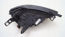 Laden Sie das Bild in den Galerie-Viewer, Frontscheinwerfer Opel Astra L 985032698089 LED Ein Stück (Rechts oder Links) SCH5618001307tw