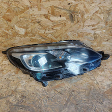 Laden Sie das Bild in den Galerie-Viewer, Frontscheinwerfer Peugeot 2008 I 9814739580 0520160228 Rechts Headlight SCH4761336769wq