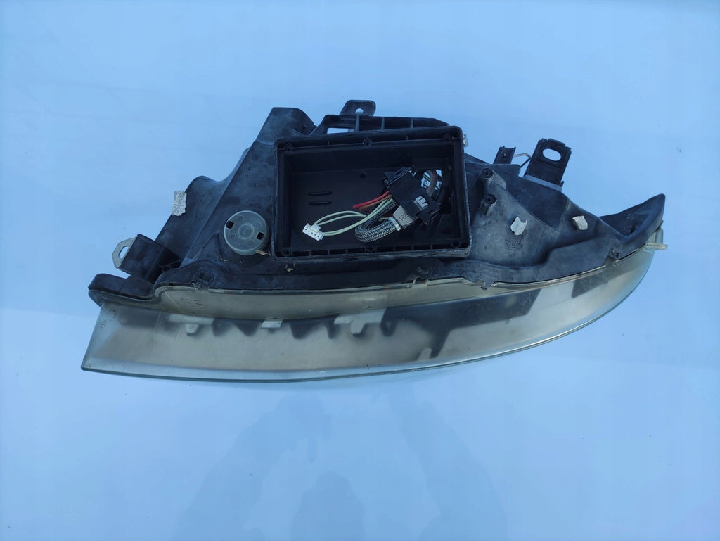 Frontscheinwerfer BMW E88 E81 E82 E87 Xenon Ein Stück (Rechts oder Links) SCH7603335555pa
