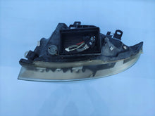 Load image into Gallery viewer, Frontscheinwerfer BMW E88 E81 E82 E87 Xenon Ein Stück (Rechts oder Links) SCH7603335555pa