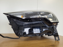 Laden Sie das Bild in den Galerie-Viewer, Frontscheinwerfer Audi Q3 83A941011 Full LED Links Scheinwerfer Headlight